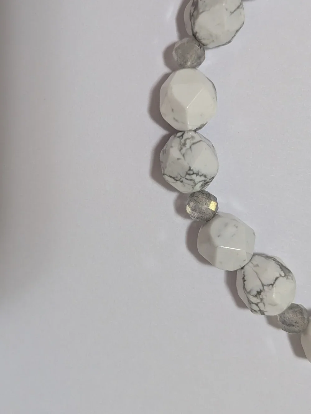 Howlite/Labradorite Bracelet
